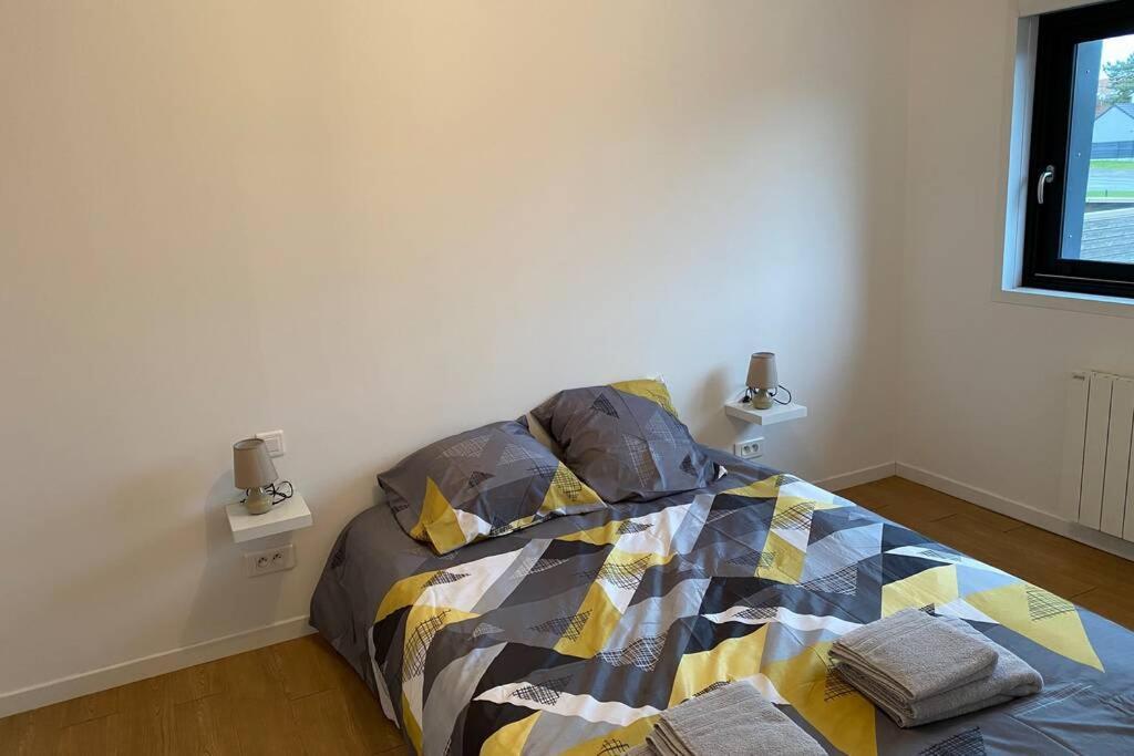 Logement Calme A La Campagne Villa Thennes ภายนอก รูปภาพ